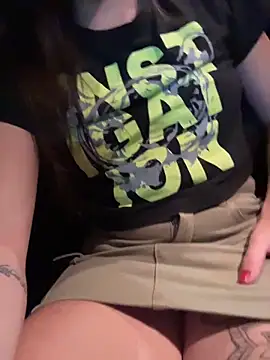 Snapshot of novinhacasada22 chatting on 01.18.26 novinhacasada22 online show from 01.18.26