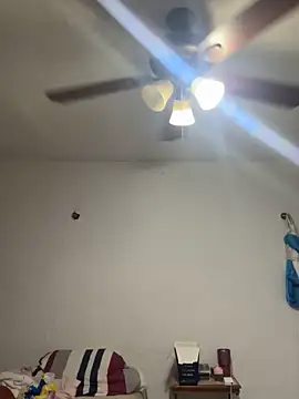 Nia Desire online show from 11.27.25