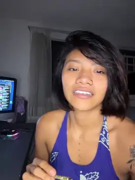 Snapshot of Nia_Desire chatting on 06.02.26 Nia Desire online show from 06.02.26