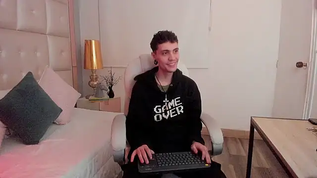 dark sun302 online show from 12.15.25