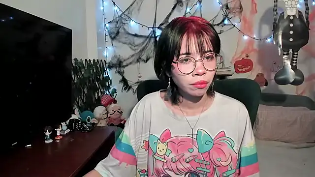 dolliette24 online show from 10.28.25