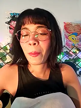 Snapshot of dolliette24 chatting on 04.26.26 dolliette24 online show from 04.26.26