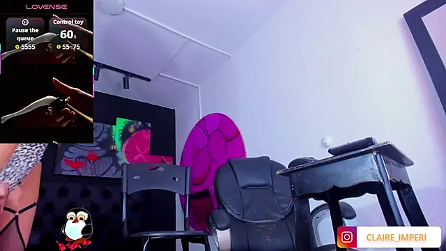 Snapshot of CLAIRE_EMPIRE chatting on 09.14.25 CLAIRE EMPIRE online show from 09.14.25