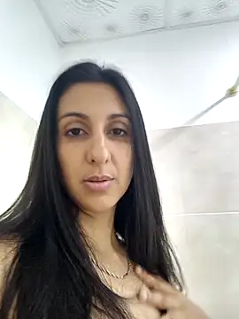 Snapshot of Saloriz_Col chatting on 09.12.25 Saloriz Col online show from 09.12.25