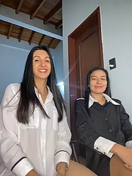 Snapshot of Saloriz_Col chatting on 12.03.25 Saloriz Col online show from 12.03.25