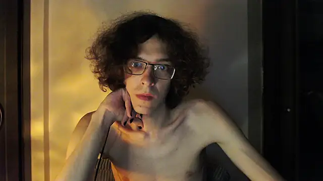 LovesomeCookie online show from 05.20.26