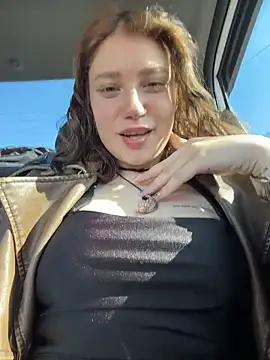 lucy-joy online show from 03.31.26