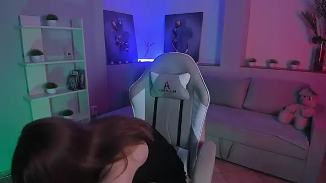 AlicePill online show from 10.30.25