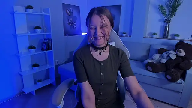 AlicePill online show from 11.11.25