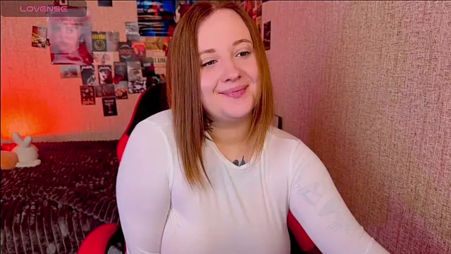 NaomiRey1 online show from 03.29.26