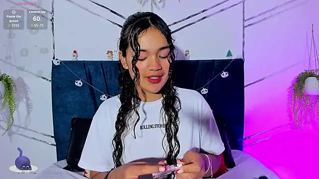 Camilla Miller01 online show from 12.19.25