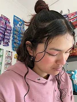 Camilla Miller01 online show from 04.11.26