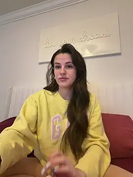 heyitsmadig online show from 04.07.26