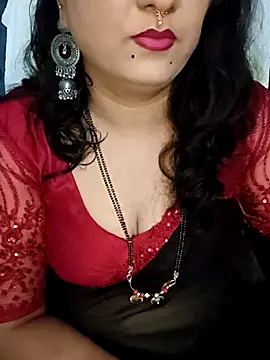 Snapshot of Niharika555 chatting on 06.26.26 Niharika555 online show from 06.26.26