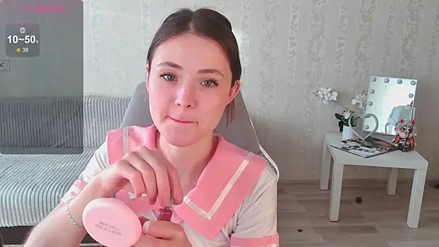 Snapshot of ArleneThomas chatting on 09.12.25 ArleneThomas online show from 09.12.25