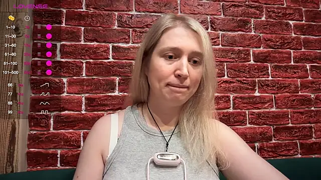 CitrusBlissss online show from 11.23.25