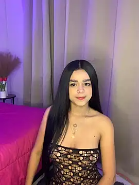 Snapshot of Dulcekitty__ chatting on 10.17.25 Dulcekitty online show from 10.17.25