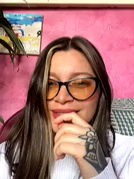 Snapshot of KoraSweett chatting on 11.07.25 KoraSweett online show from 11.07.25