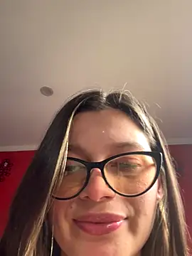 Snapshot of KoraSweett chatting on 12.02.25 KoraSweett online show from 12.02.25