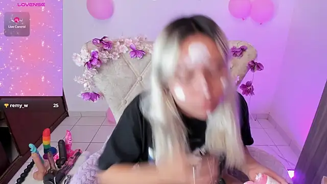 Nataliahenao69 online show from 10.20.25