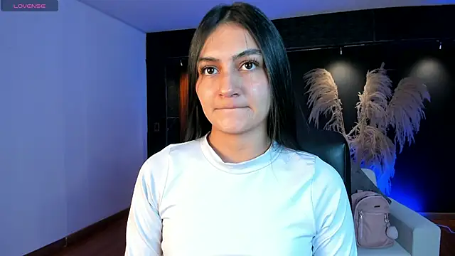 AidaJones online show from 12.05.25