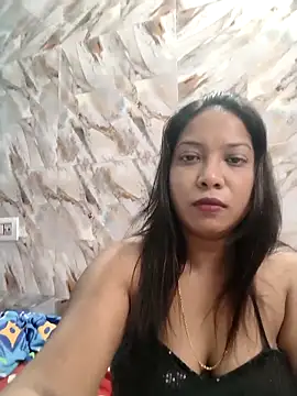 hornyzinia123 online show from 04.11.26