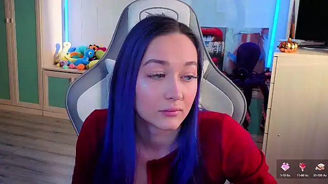 Snapshot of Im_suka chatting on 11.16.25 Im suka online show from 11.16.25