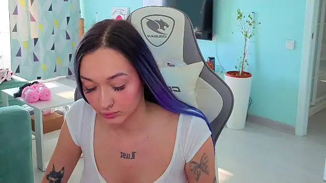 Im suka online show from 02.20.26