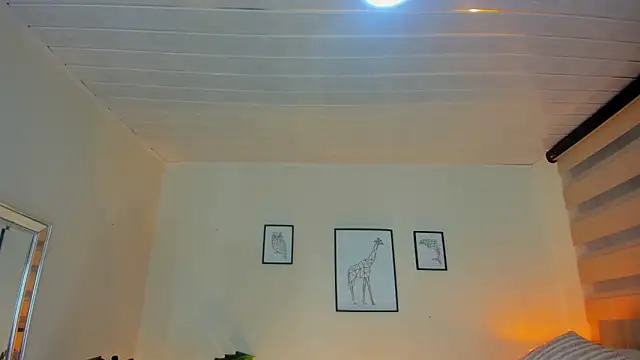 Snapshot of LusyKitty chatting on 09.09.25 LusyKitty online show from 09.09.25