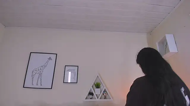 LusyKitty online show from 11.14.25