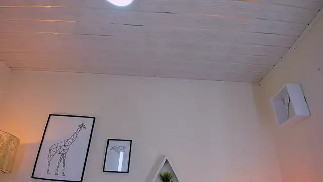 Snapshot of LusyKitty chatting on 11.25.25 LusyKitty online show from 11.25.25