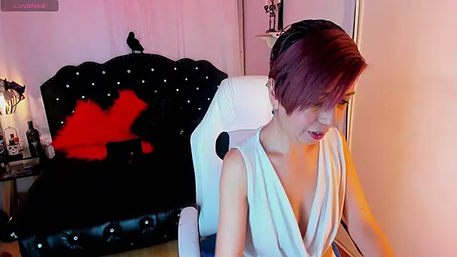 Snapshot of Trinityy__ chatting on 12.05.25 Trinityy online show from 12.05.25