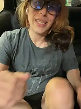 mayra mayhem online show from 06.19.26