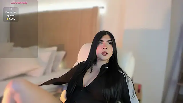 Sweety Nicole  online show from 06.30.26