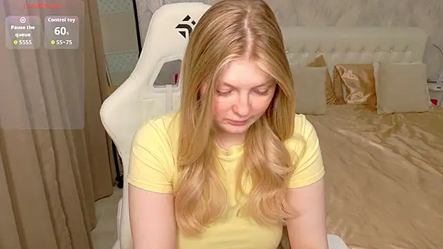 AmeliaDiamond online show from 03.31.26