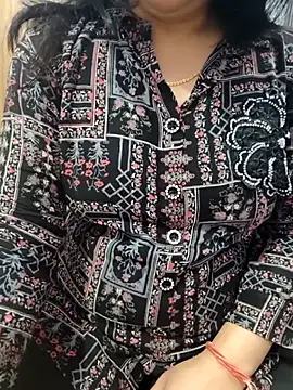 roshni agrawal0 online show from 11.17.25