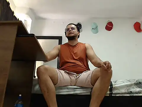 Snapshot of cloudsxxx chatting on 07.17.26 cloudsxxx online show from 07.17.26