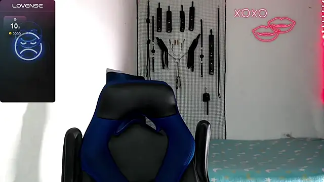 dylan apol0 online show from 10.23.25