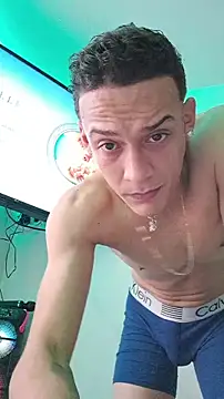 Snapshot of Ethanho0t chatting on 11.27.25 Ethanho0t online show from 11.27.25