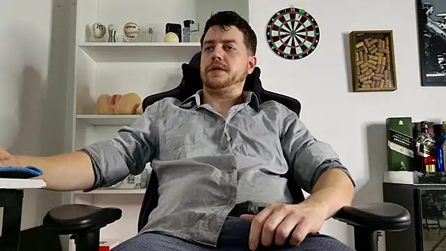 Snapshot of aaron_nvk chatting on 01.14.26 aaron nvk online show from 01.14.26