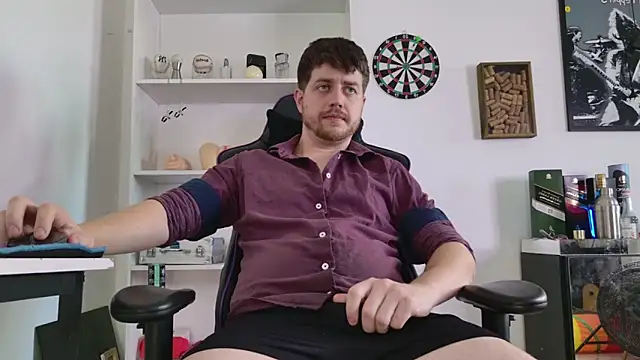 Snapshot of aaron_nvk chatting on 02.09.26 aaron nvk online show from 02.09.26