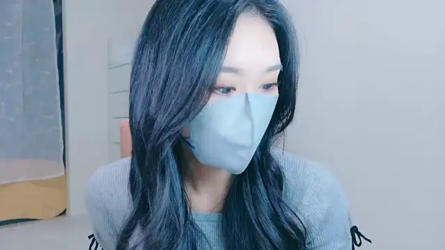 Snapshot of ramuchan_desu chatting on 11.20.25 ramuchan desu online show from 11.20.25