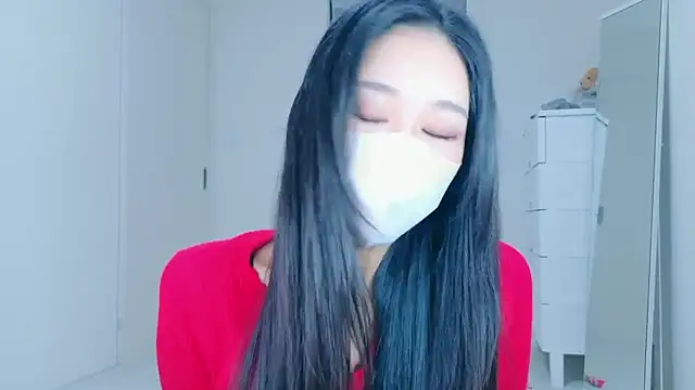 Snapshot of ramuchan_desu chatting on 11.25.25 ramuchan desu online show from 11.25.25