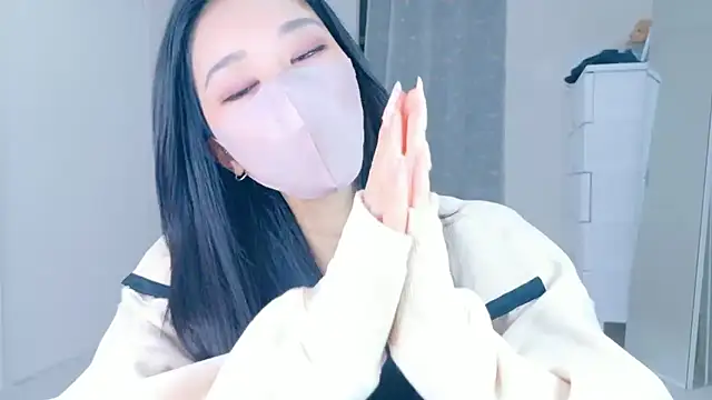 Snapshot of ramuchan_desu chatting on 12.04.25 ramuchan desu online show from 12.04.25