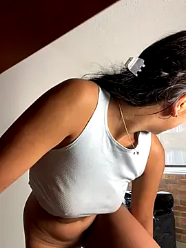 Sarahcutexoxox online show from 09.29.25