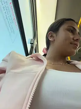 Sarahcutexoxox online show from 05.26.26