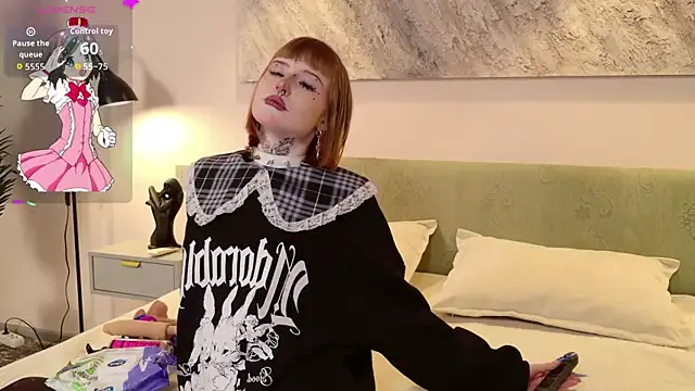 Snapshot of MilkMeSoftly chatting on 02.08.26 MilkMeSoftly online show from 02.08.26