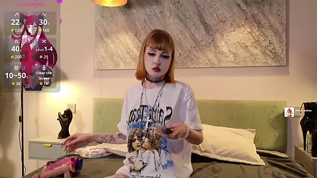 Snapshot of MilkMeSoftly chatting on 03.29.26 MilkMeSoftly online show from 03.29.26