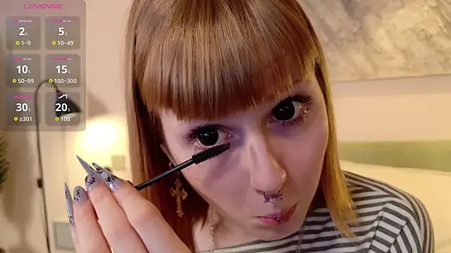 Snapshot of MilkMeSoftly chatting on 04.11.26 MilkMeSoftly online show from 04.11.26