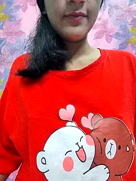 Snapshot of MariaEva69 chatting on 10.28.25 MariaEva69 online show from 10.28.25